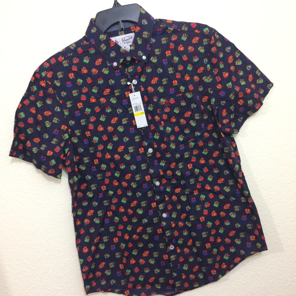 Penguin Christmas Gifts Presents Holiday Shirt NWT - Picture 4 of 11